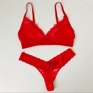 Heidi Klum Red Lace Lingerie Set